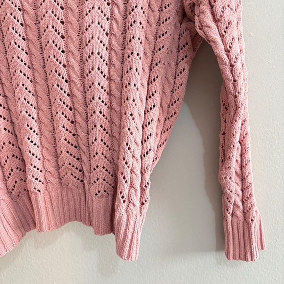 moon & madison Twist Back V-Neck Textured Knit Pink Sweater - Picture 9 of 14